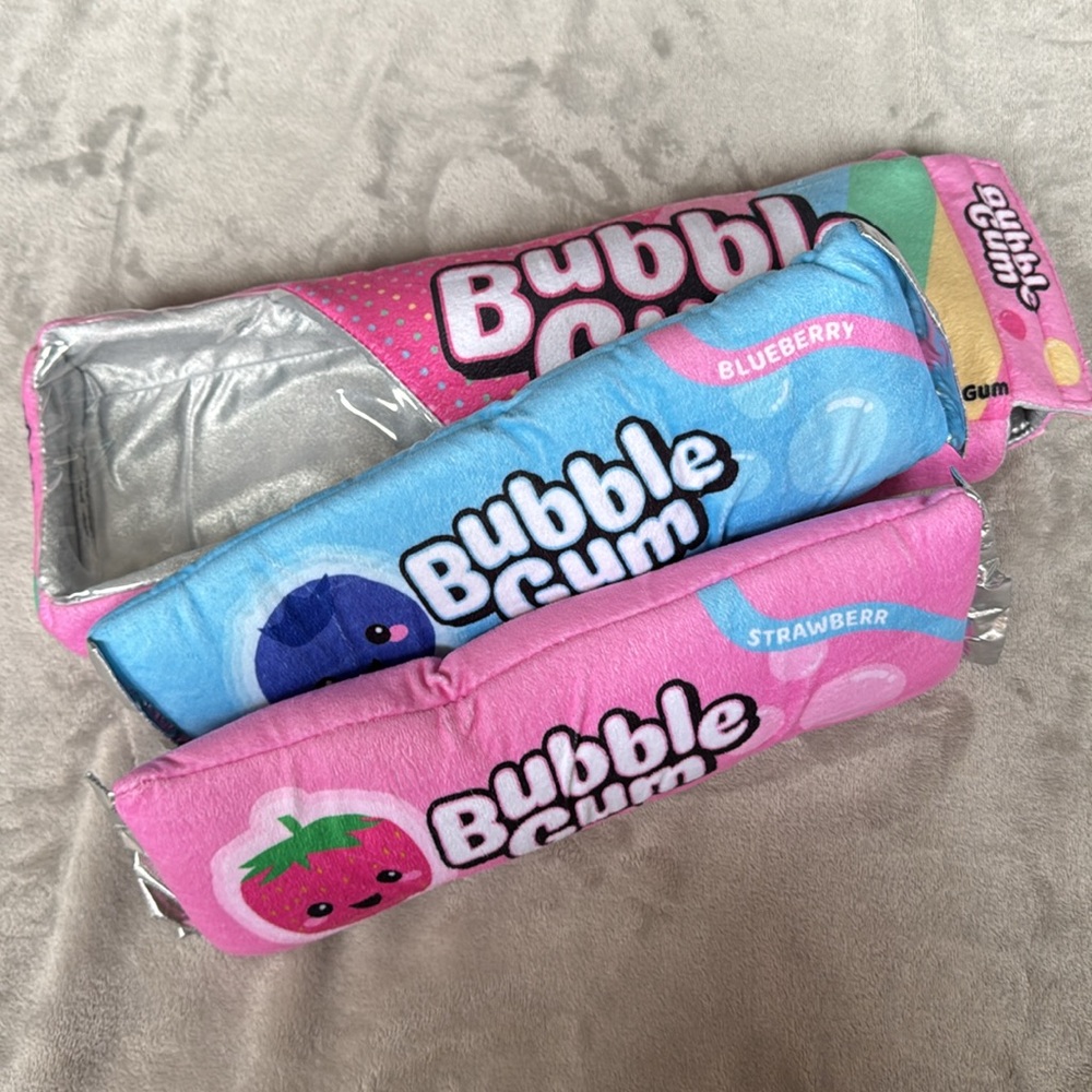 Iscream Bubble Gum Pillows